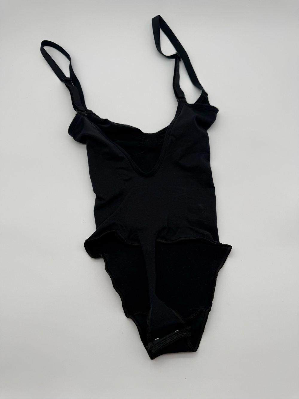 SKIMS Black Sculpting Bodysuit Shapewear XS NWOT - Picture 3 of 3